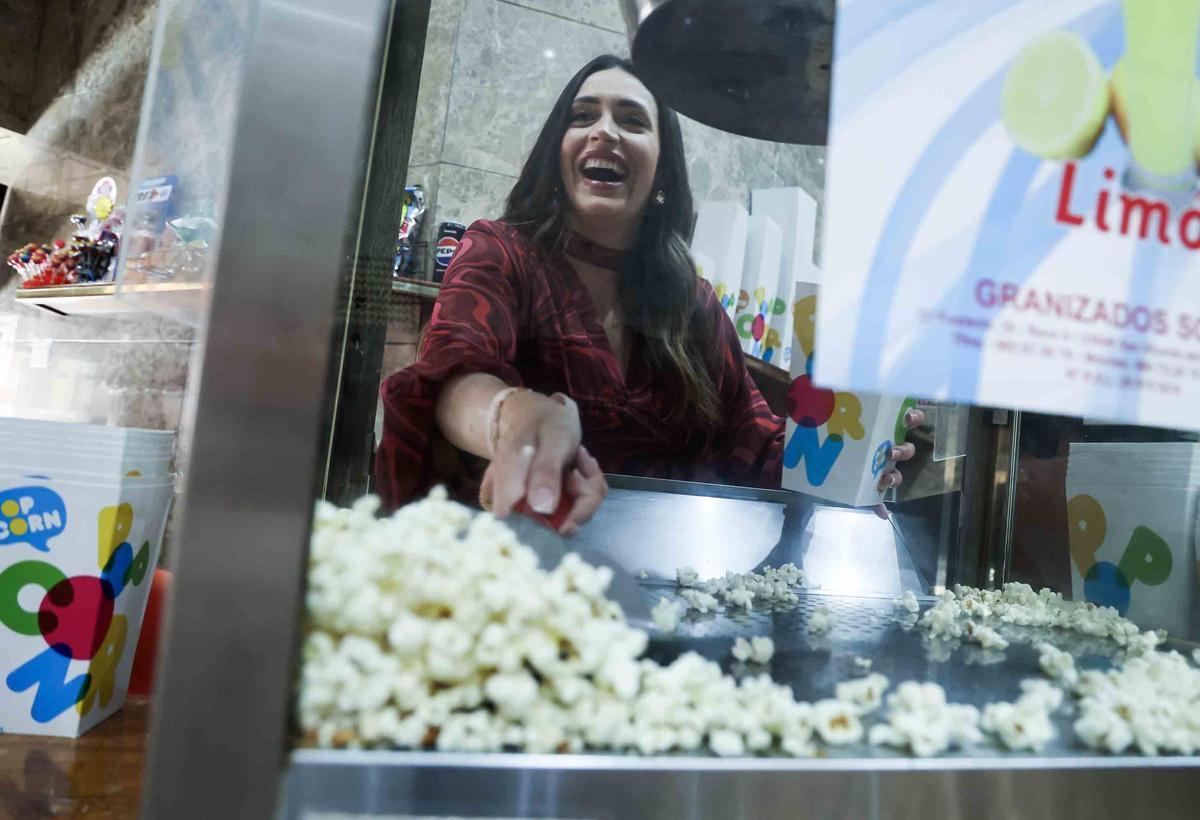 La Bellea del Foc y sus damas comparten su pasión por el cine