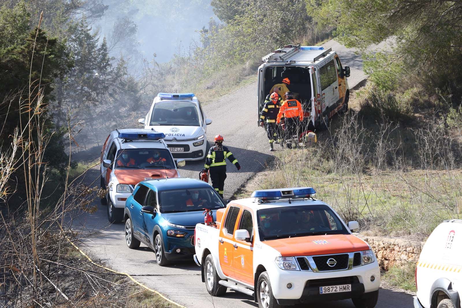 Alarma por un incendio en un torrente de Ibiza