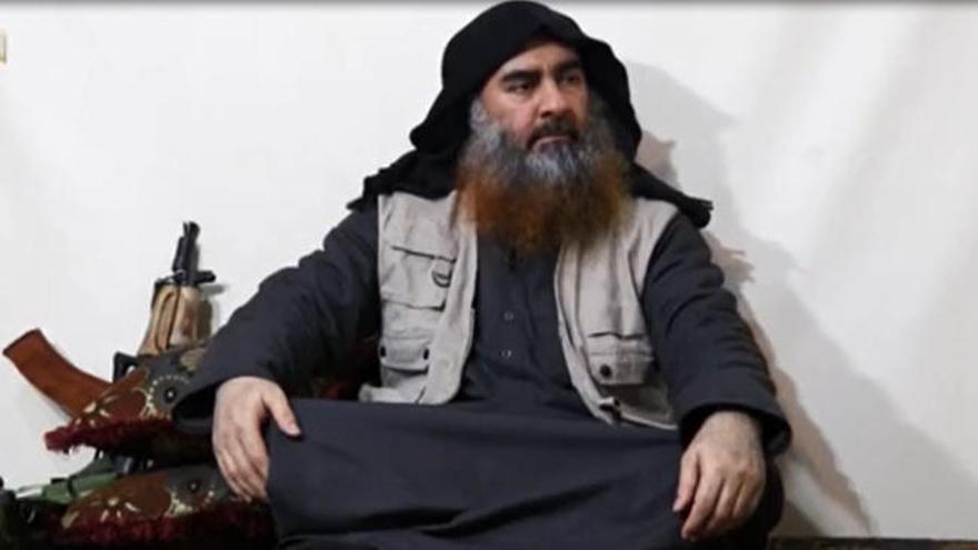 Reaparece en un vídeo el líder del Estado Islámico Abu Bakr al-Baghdadi
