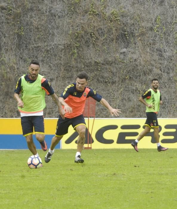 ENTRENAMIENTO DE LA UD LAS PALMAS EN BARRANCO ...