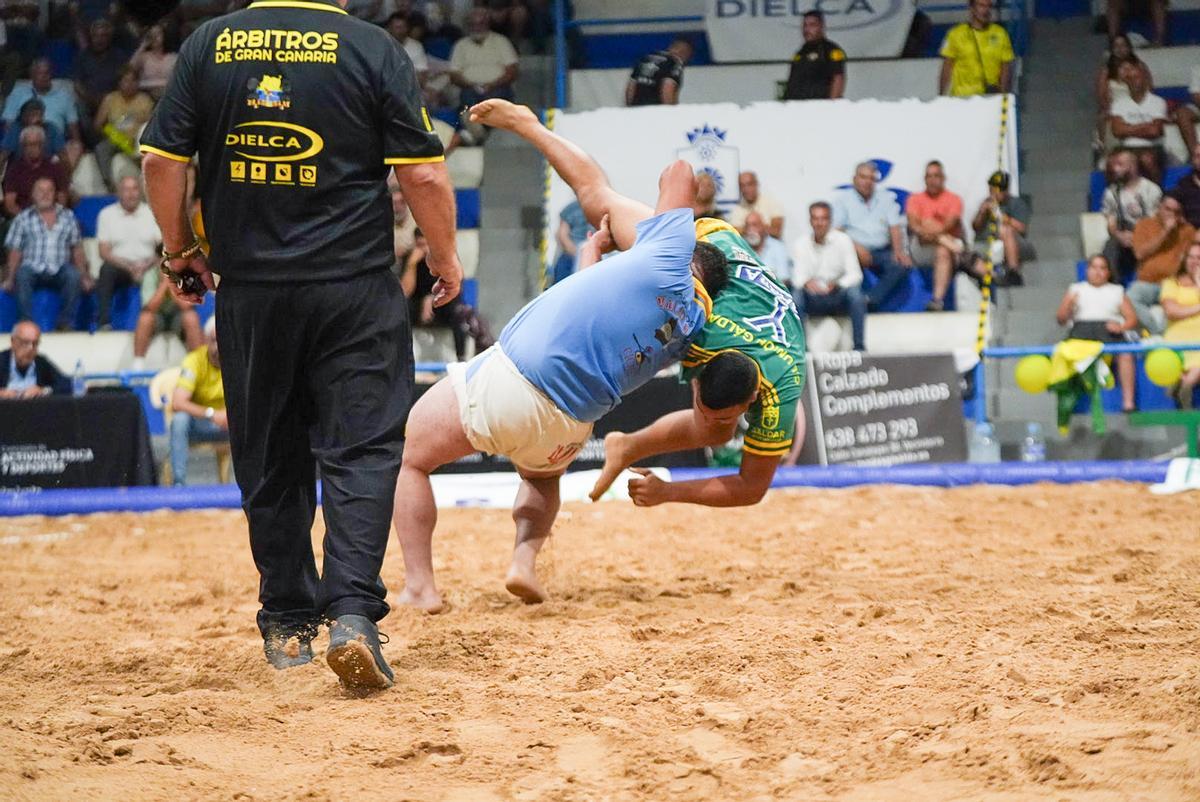 Torneo DIELCA de Lucha Corrida