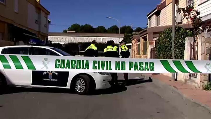Investigan los asesinatos de una madre y su hijo en Murcia