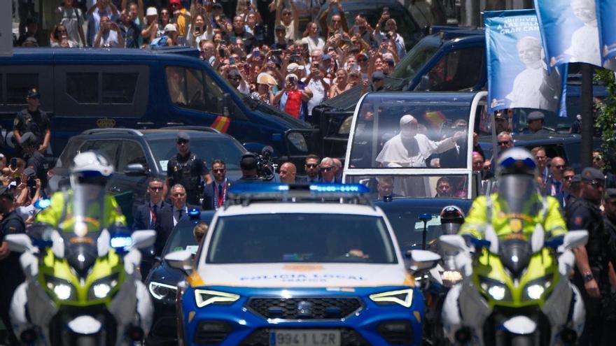 El Papa lanza en su visita a Canarias una amonestación a la 