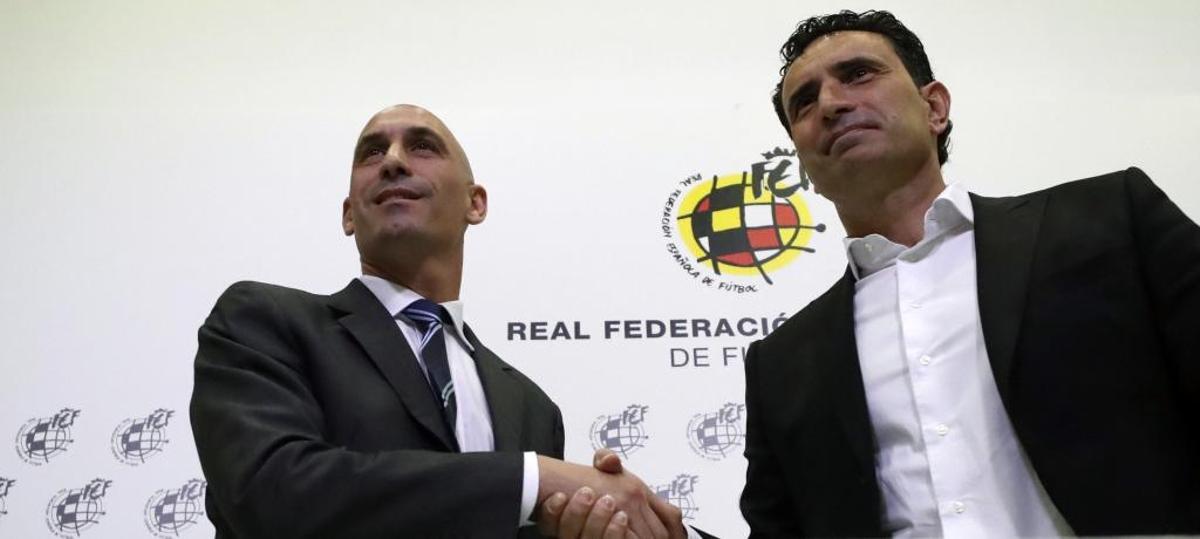 Rubiales y Molina, ayer, en la presentación de este último como director de la RFEF.  efe/javier lizón