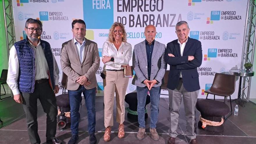 La Feria del Empleo del Barbanza acerca a los asistentes 30 ofertas de trabajo de 9 empresas