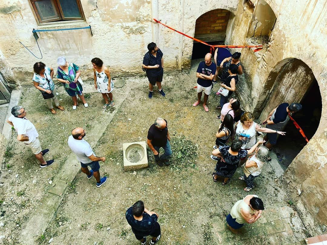 Las asociaciones culturales de Altura visitan la Casa Grande