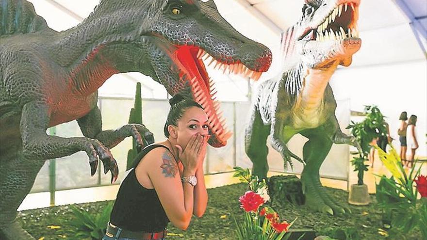 Dinosaurs Tours, la mayor exposición de dinosaurios animatrónicos, llega a Badajoz - El Periódico Extremadura Dinosaurs Tours, la mayor exposición de dinosaurios animatrónicos, llega a Badajoz - El Periódico Extremadura