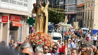 Cinco parroquias y barrios de Santiago pusieron el broche de oro a sus fiestas patronales del verano