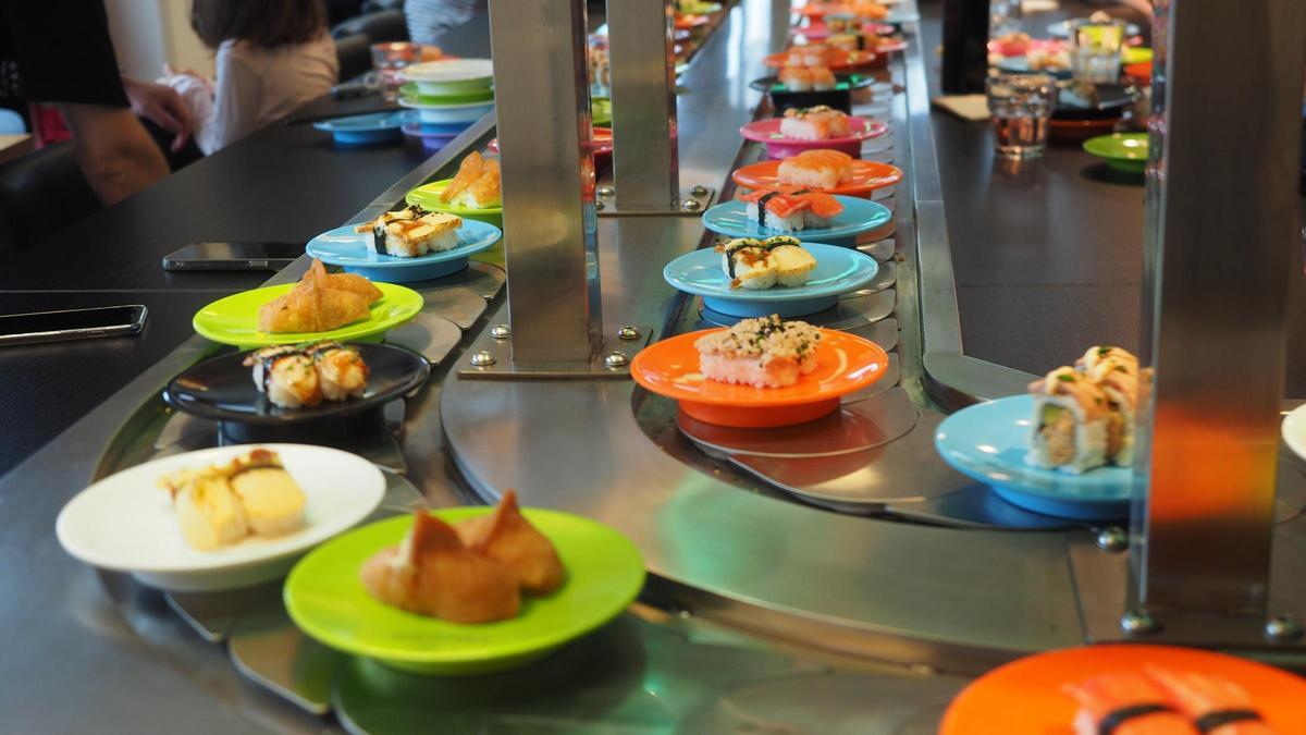 Cinta transportadora de sushi