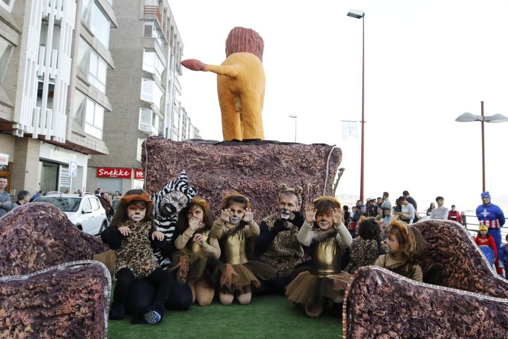 Carnaval 2019 en Galicia | Baiona adelanta su Entroido. // Alba Villar