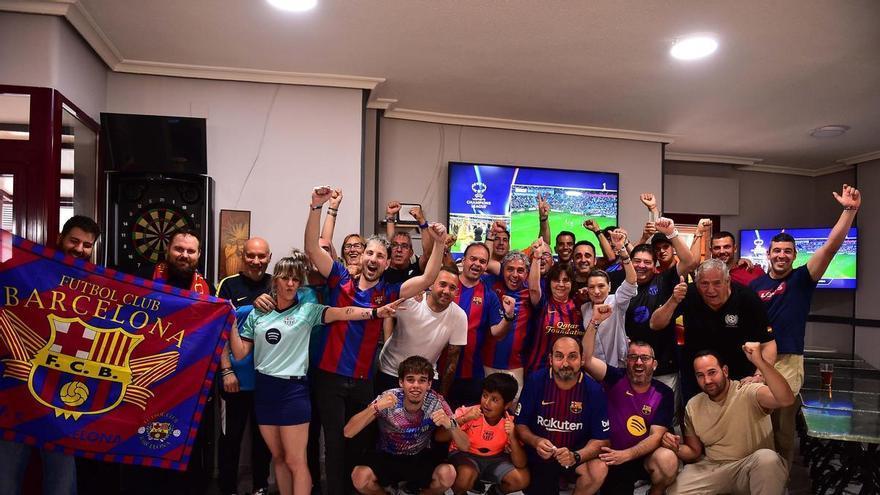 Fotogalería | La celebración del título de liga de la peña barcelonista de Plasencia, en imágenes