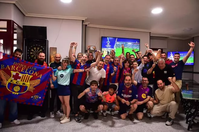 Fotogalería | La celebración del título de liga de la peña barcelonista de Plasencia, en imágenes