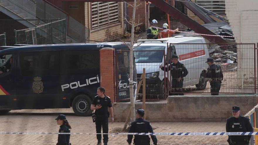 Dos detenidos por el accidente mortal en un colegio de Valencia tras la DANA
