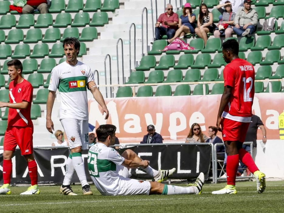 Los goles de Nino, Álex Fernández y Borja Valle le dan un respiro al equipo.