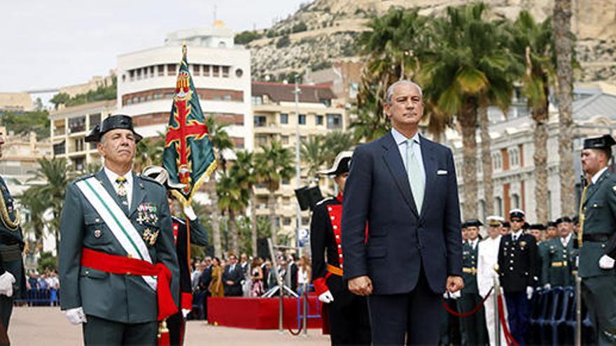 Fernández de Mesa señala que una nueva Constitución debe &quot;reiniciar la convivencia&quot;