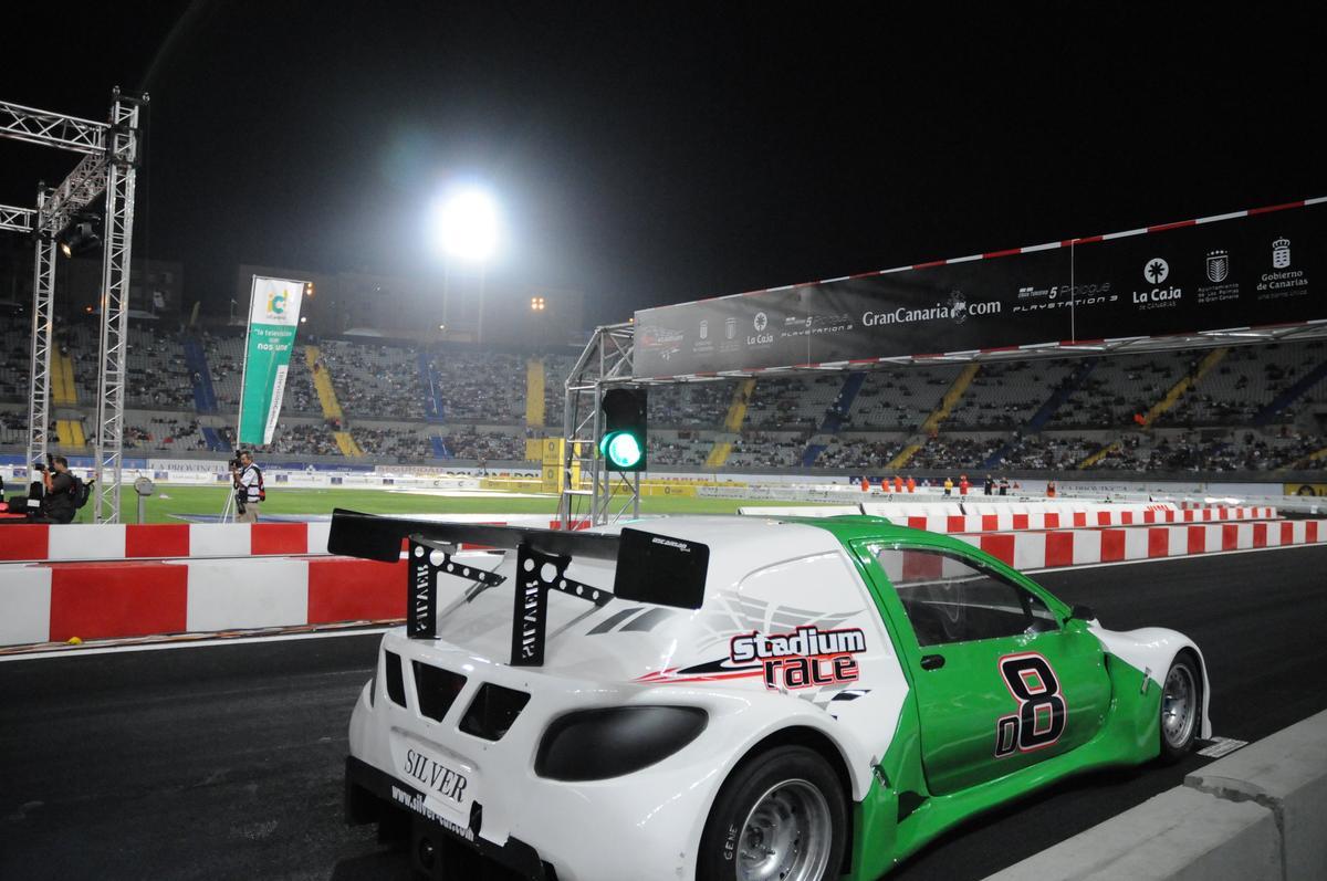 El Rally Islas Canarias coge el testigo del Stadium Race y toma el Estadio de Gran Canaria