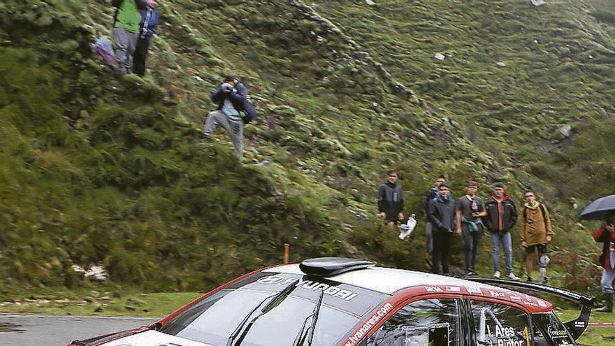 Iván Ares, en el Rally Villa de Llanes el pasado domingo.