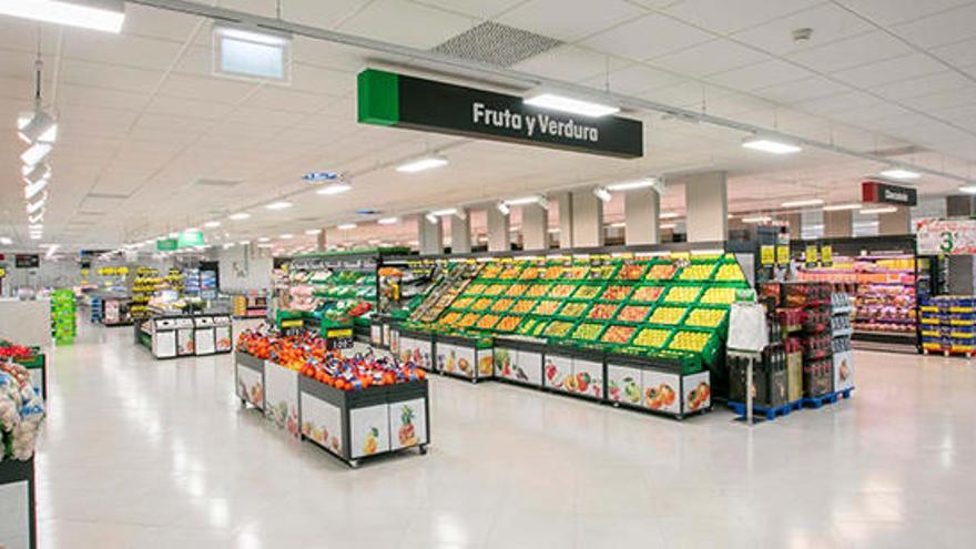 Sección de fruta y verduras de la nueva tienda de Mercadona.