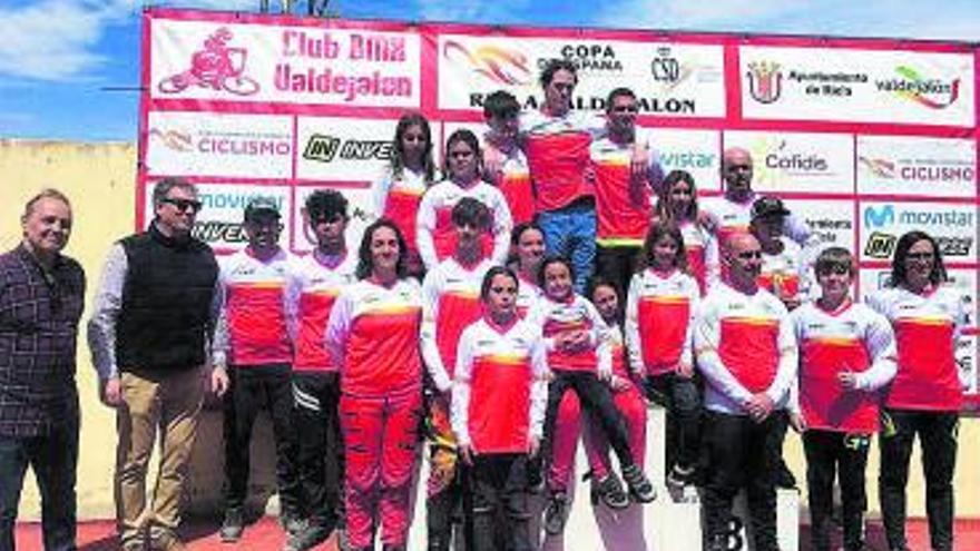 Los líderes de la cuarta ronda de la Copa de España de BMX.  | SERVICIO ESPECIAL