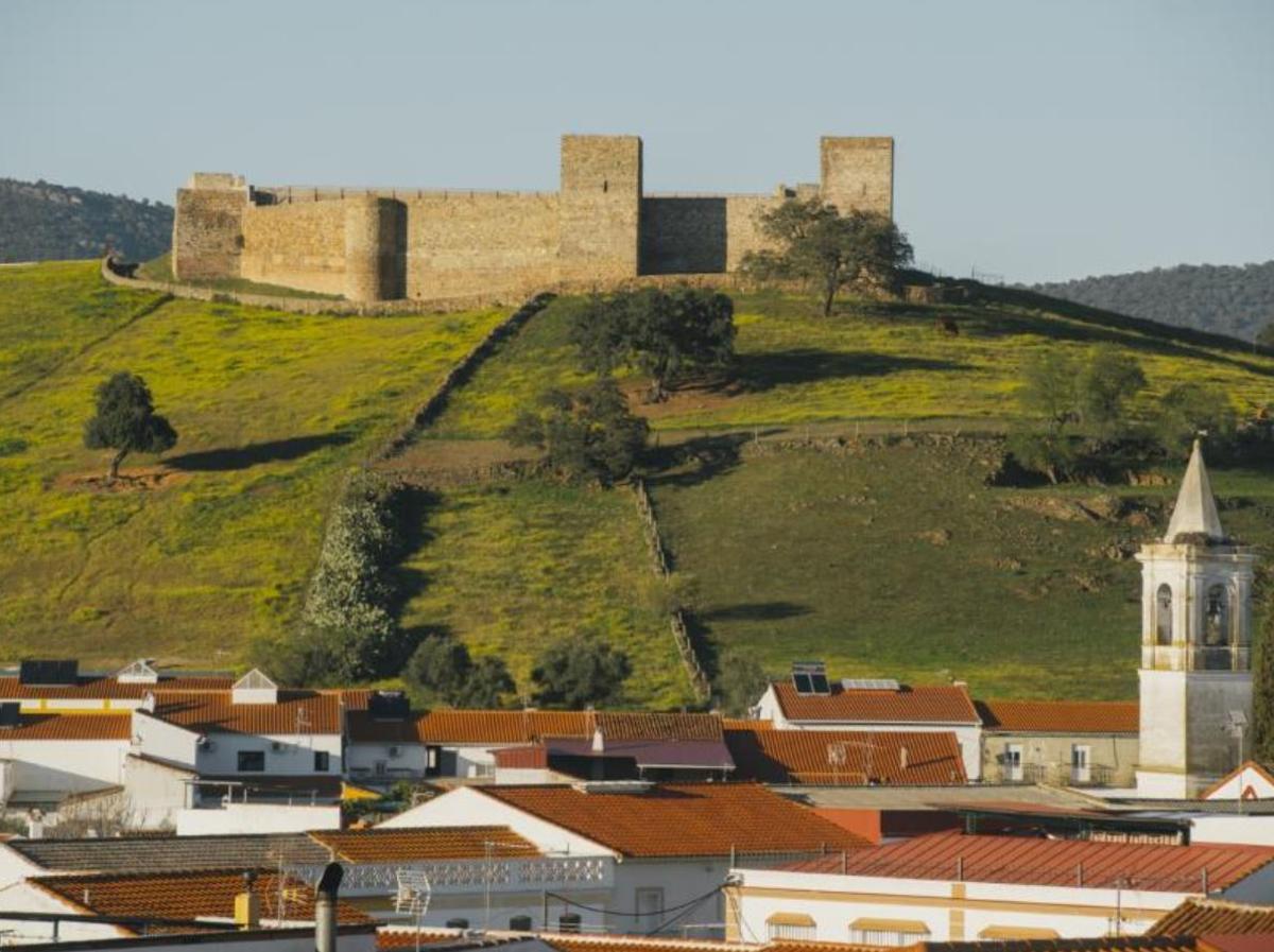 El Real de la Jara, el pueblo de Sevilla que viaja este fin de semana a la Edad Media con pasacalles, talleres y un gran mercado gastronómico