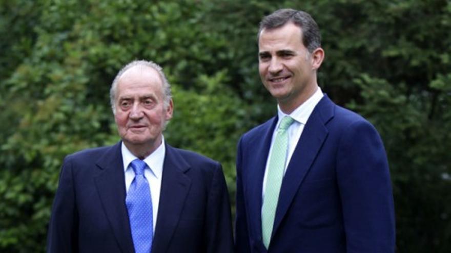 Don Juan Carlos y el Príncipe Felipe, dos personalidades diferentes