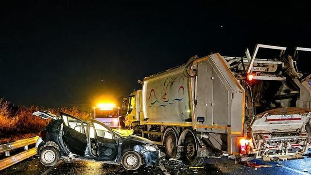 Vídeo del coche y el camión siniestrado.