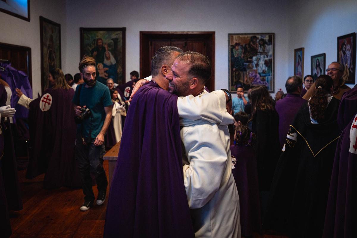 La Laguna se impregna de religiosidad en el Jueves Santo