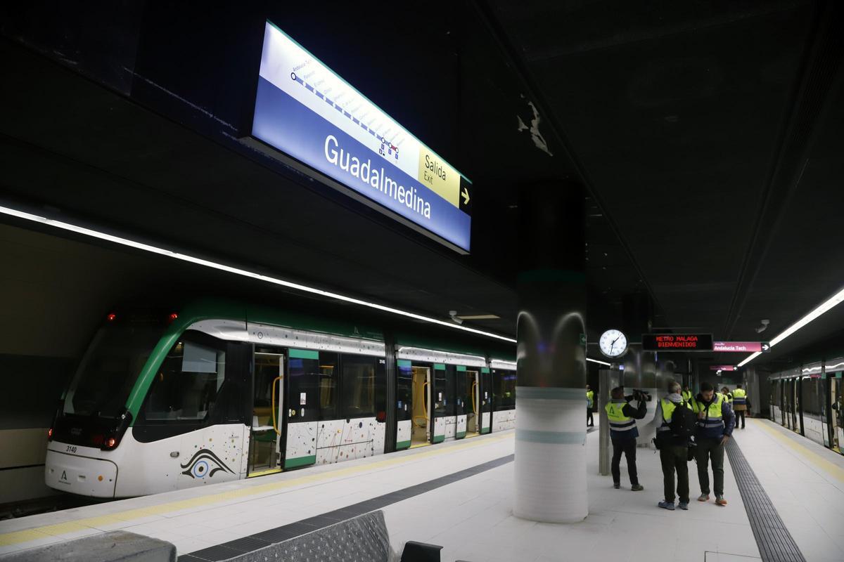 Vista del interior de la nueva estación de Guadalmedina del Metro de Málaga.