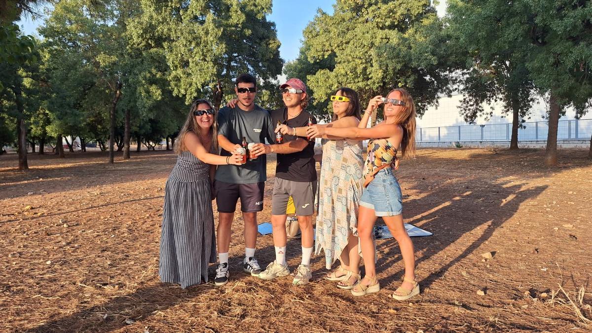 Vila-real alucina con un eclipse total de sol inolvidable