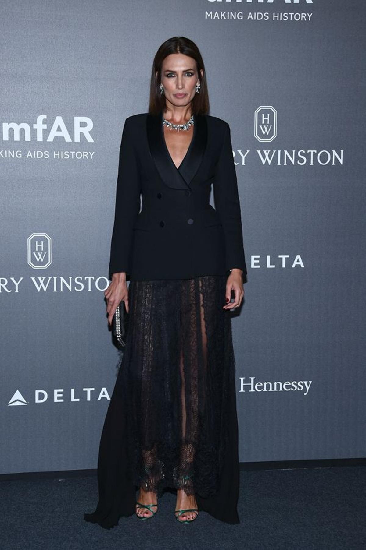 Nieves Álvarez en la gala amfAR de Milán 2017