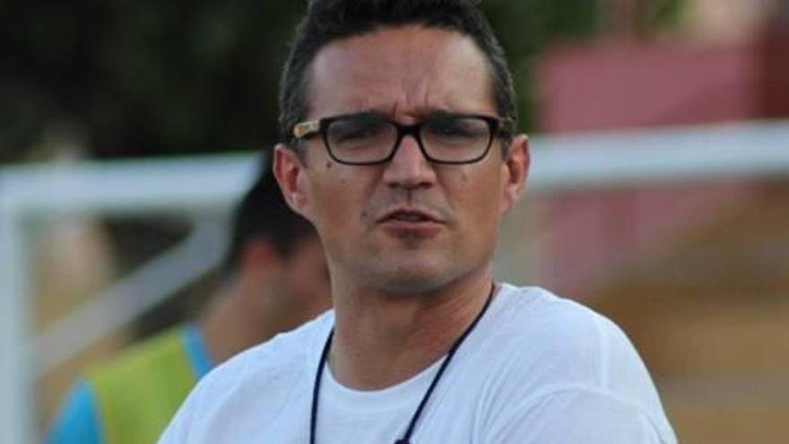 Dani Ponz se incorpora como técnico al Atlético Saguntino