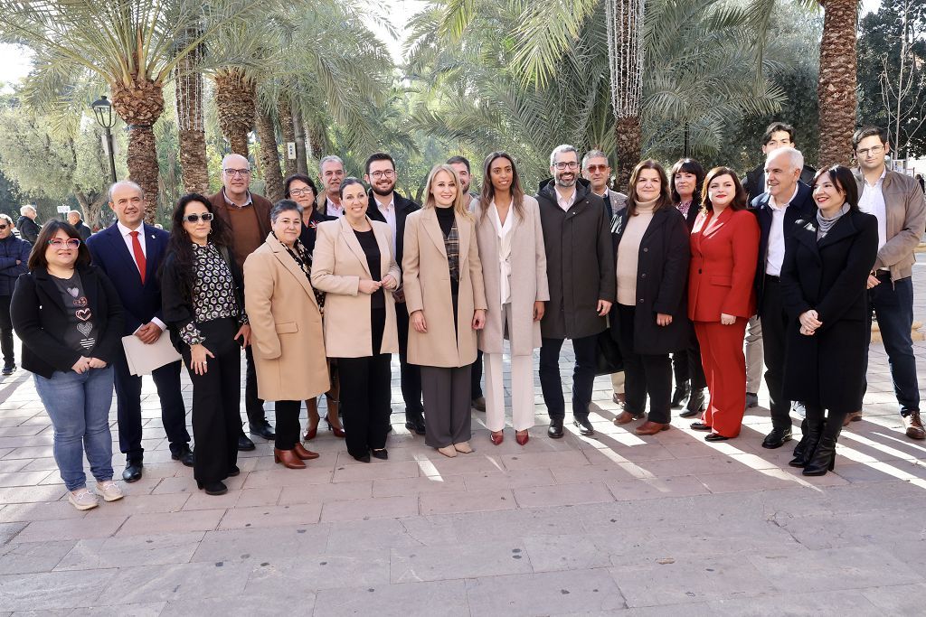 Las imágenes de la moción de censura en Alhama de Murcia