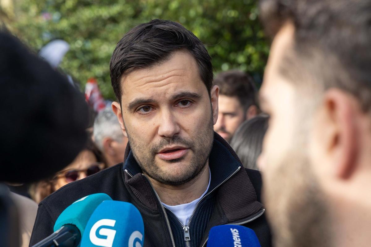 Manifestación en Santiago en contra del proyecto de Altri en Palas de Rei: así está transcurriendo Manifestación en Santiago en contra del proyecto de Altri en Palas de Rei: así está transcurriendo