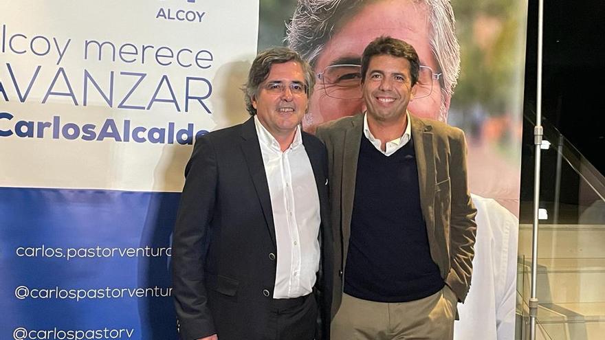 Carlos Pastor y Carlos Mazón, durante la cena de presentación del candidato.