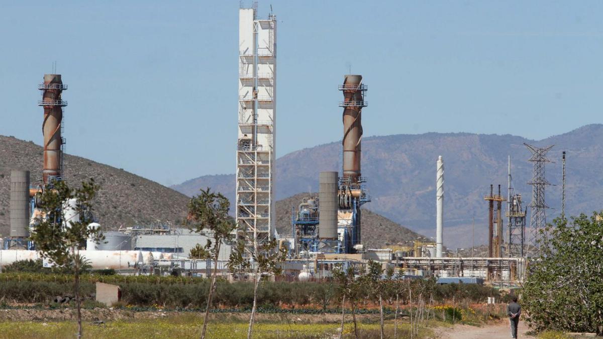 Instalaciones de la factoría de Sabic en la diputación cartagenera de La Aljorra. | F.G.