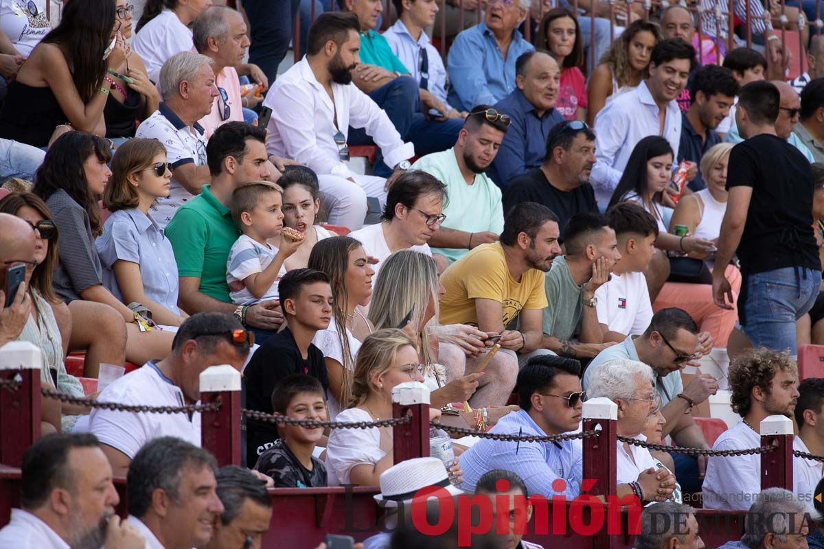 Así se vivió en los graderías la primera novillada de la Feria de Murcia