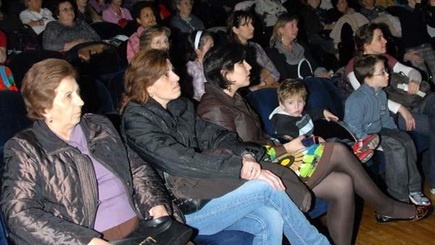 Asistentes a la gala, que se celebró en el Teatro Principal