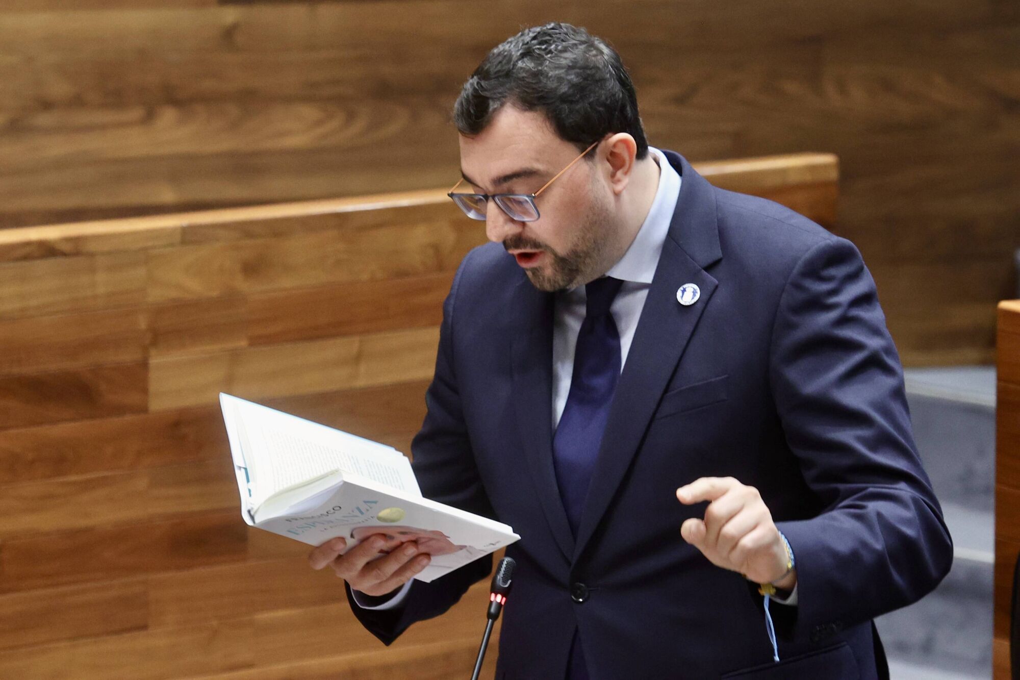 Así fue la sesión de control al Gobierno en la Junta del Principado