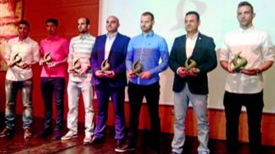 Canal Extremadura entrega sus premios a los mejores de la temporada de fútbol