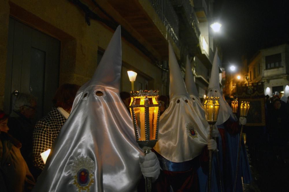 Procesión de la Virgen de Los Dolores en Cangas