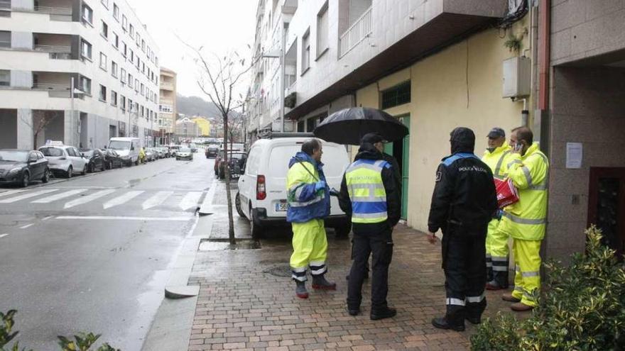 La calle Johán Carballeira se anegó varias veces en el mes de diciembre. // Santos Álvarez