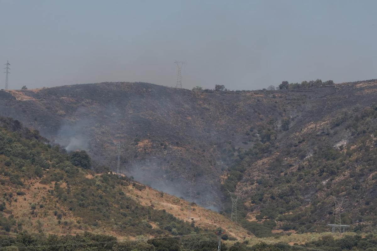 FOTOGALERÍA | Las imágenes del tercer día del incendio en Jarilla