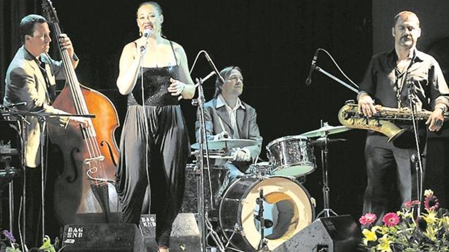 Orpesa retrocede a la época del swing en el Festival de Música Orfim