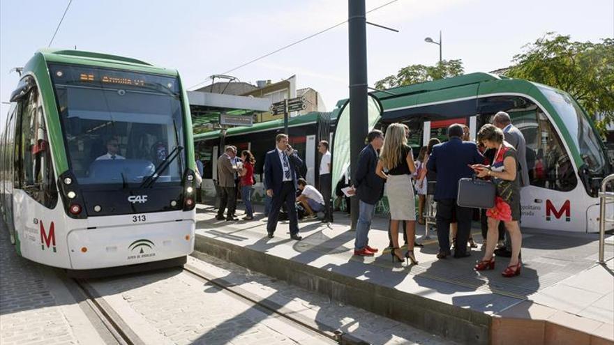El metro de Granada empieza a circular tras diez años de obras