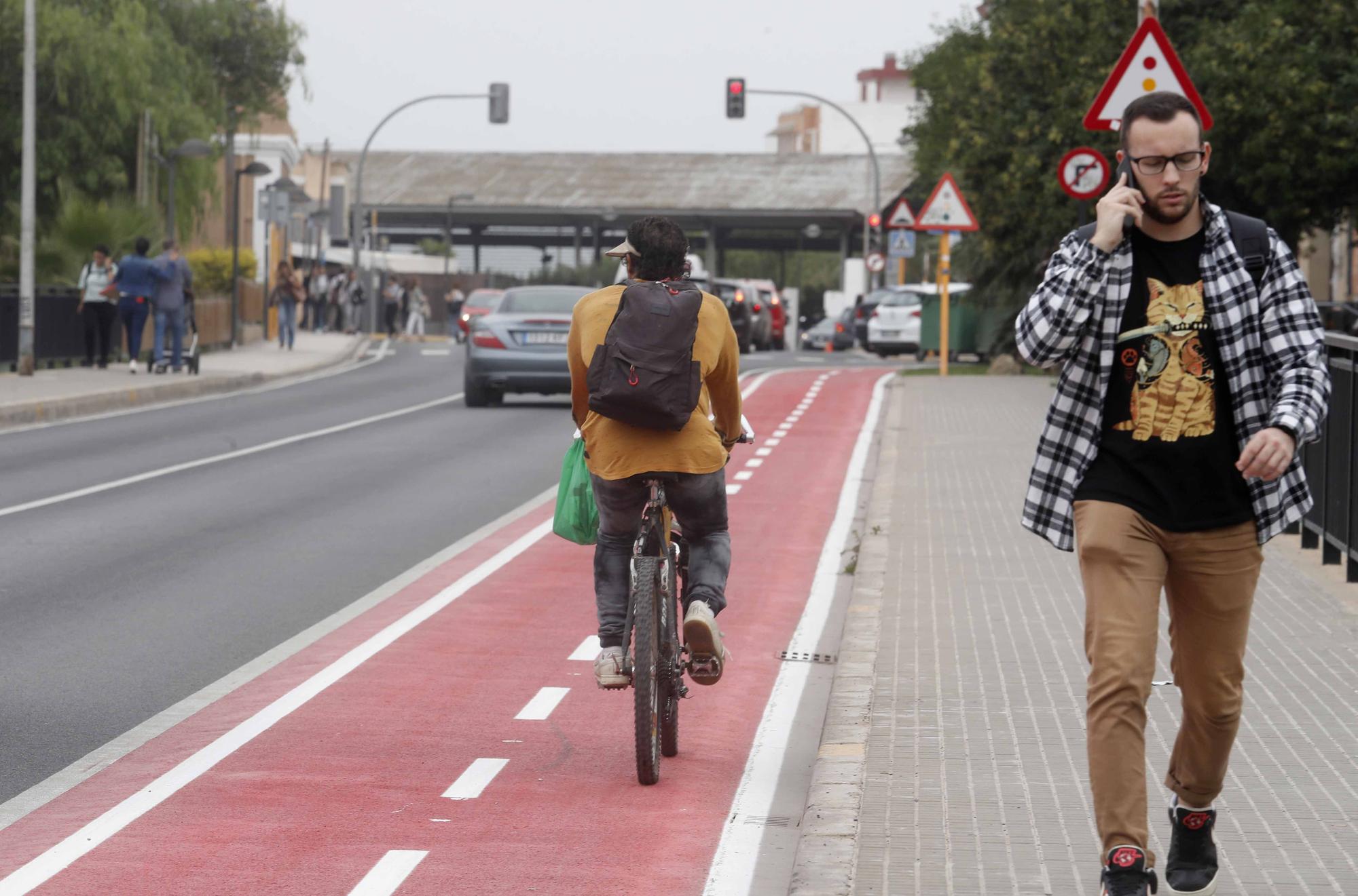 Corrección de las deficiencias del polémico carril bici de Paiporta