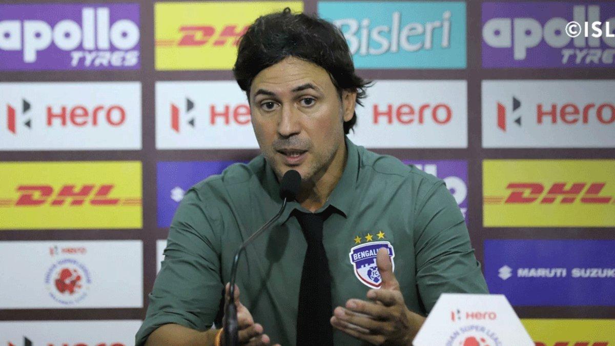 Carles Cuadrat dirige al Bengaluru FC de Superliga India