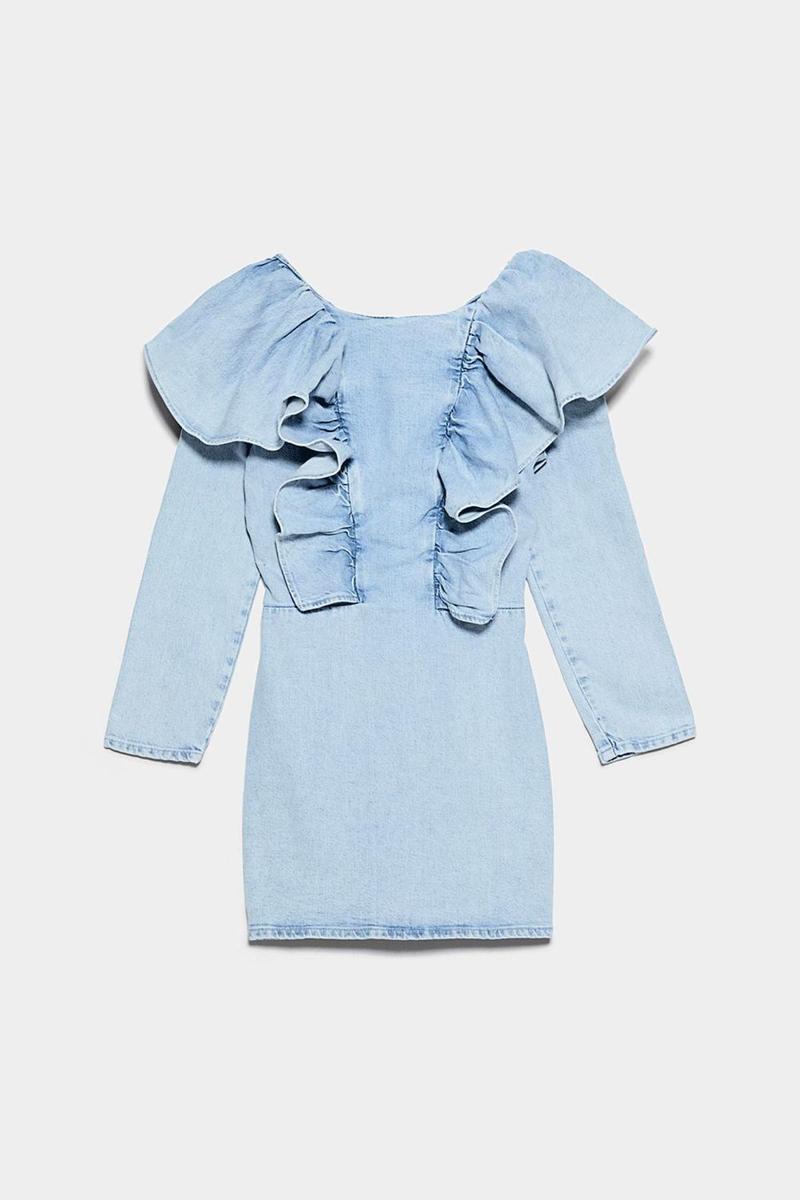Vestido de volantes de Zara (Precio: 29,95 euros)