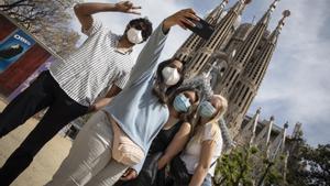 Tornen els selfies de turistes a la Sagrada Família