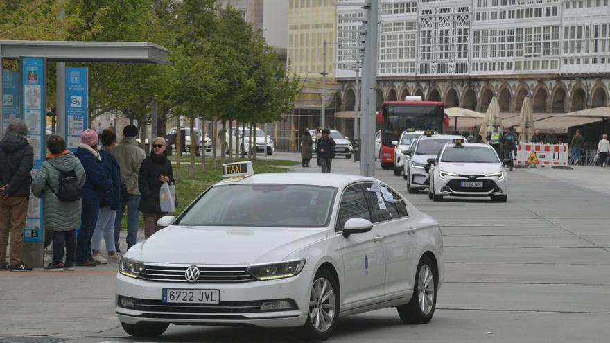 Sada y Bergondo reclaman a la Xunta su inclusión en el área metropolitana de taxis de A Coruña