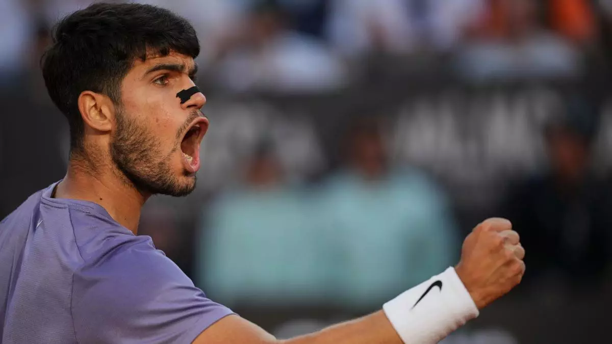 ?Qu谷 es y para qu谷 sirve la tira nasal negra que ha utilizado Carlos Alcaraz en Roma?